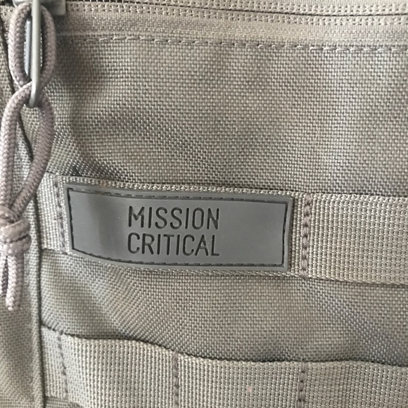 Mission critical baby carrier - Picture 4 of 4
